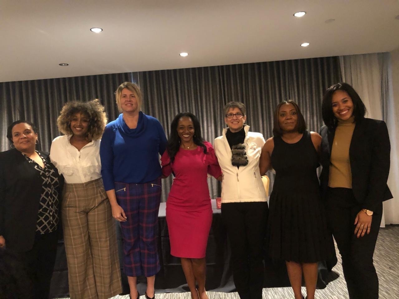 Women in public health working together